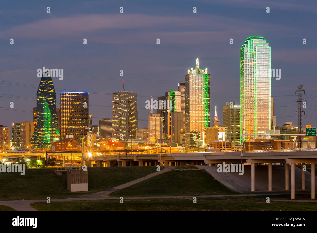 USA, Texas, Dallas skyline at blue hour Stock Photo Alamy