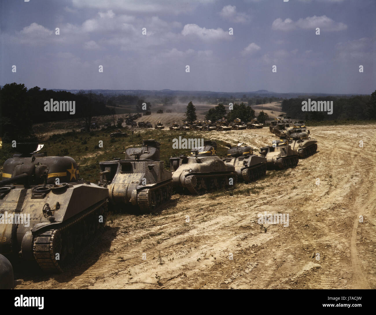 Convoy of M4 Sherman and M3 Grant tanks at Fort Knox, Kentucky, 1942. Stock Photo