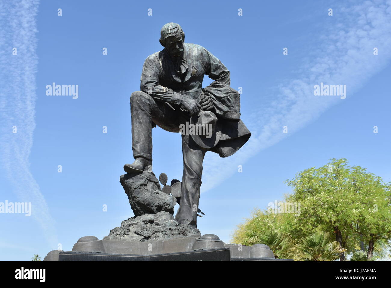 Statue at the Arizona State Capitol in Phoenix Stock Photo Alamy