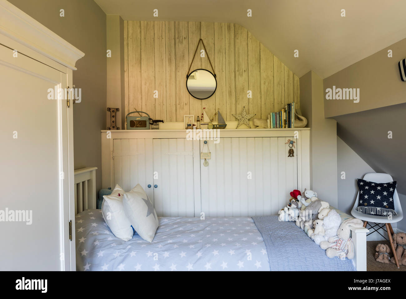 Cosy Boys Bedroom With Bed From The White Company And Start