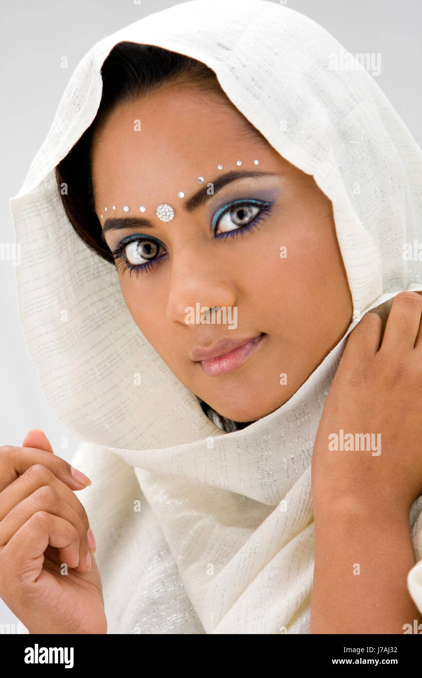 Face Scarf Muslim Hindu Indian White Beauty Head Woman Blue Beautiful Face Scarf Muslim Hindu Indian White Beauty Head Woman Blue Beautiful