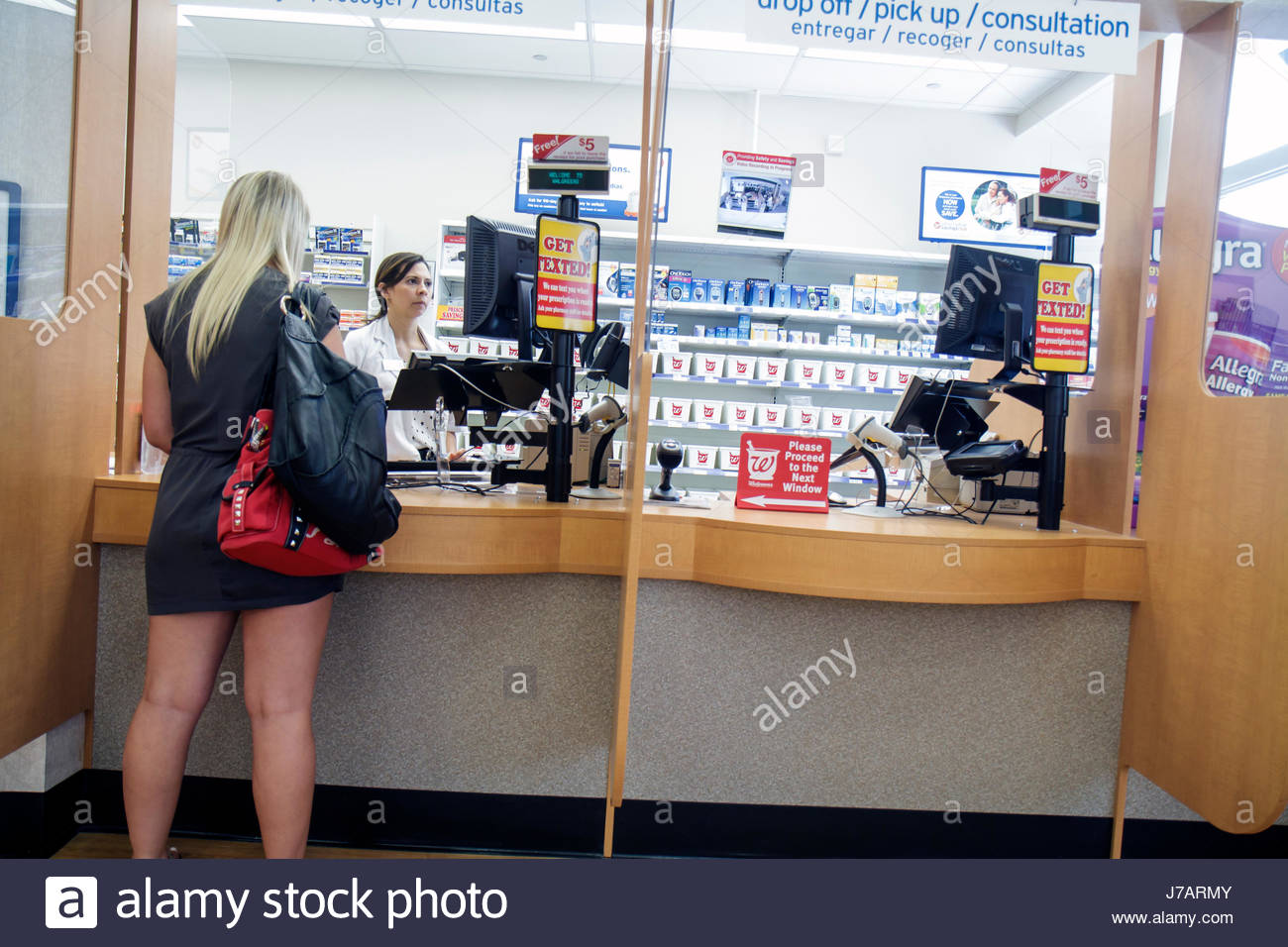 Walgreens Pharmacy Stock Photos & Walgreens Pharmacy Stock Images Alamy
