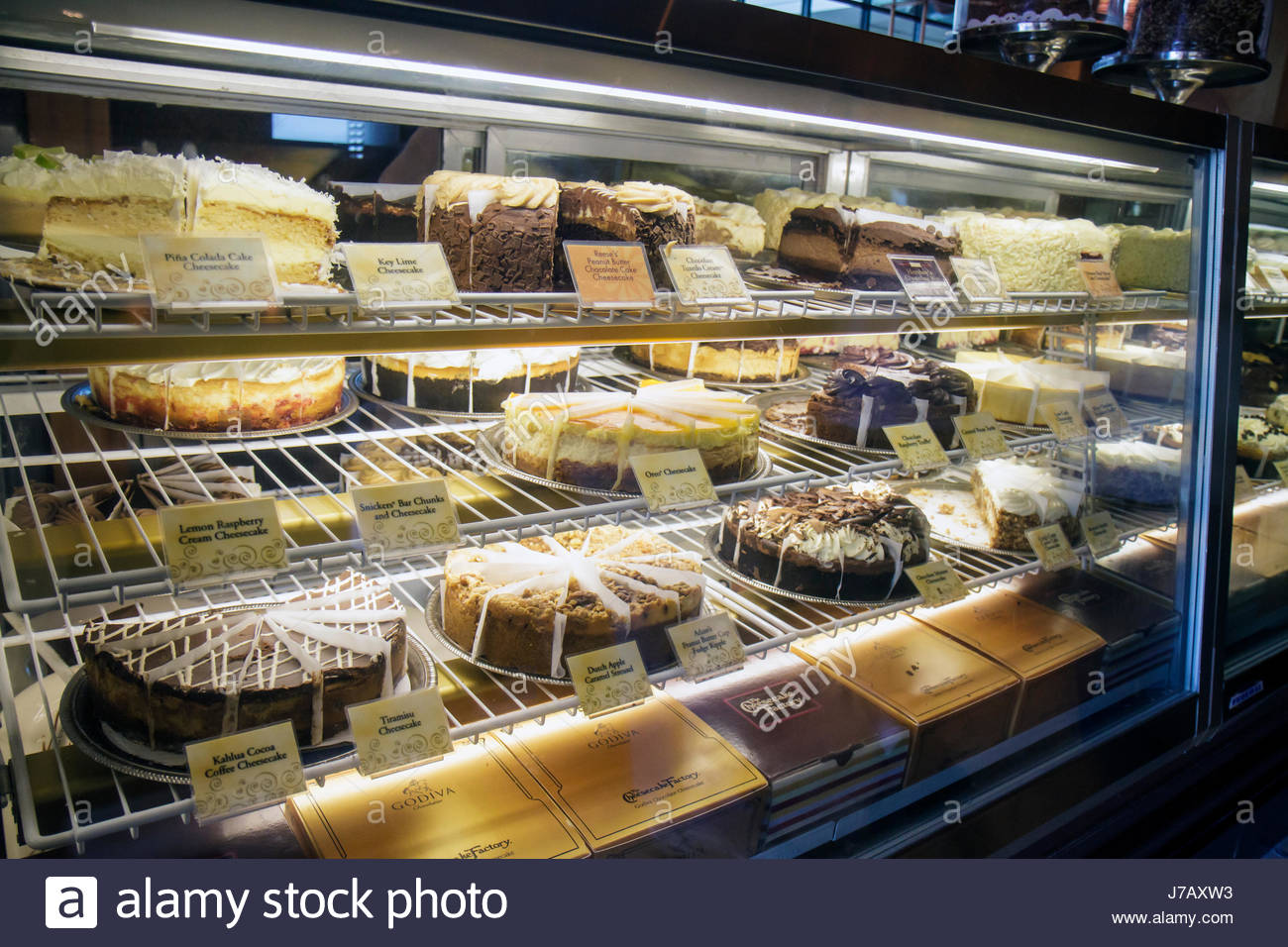 Cheesecake Factory Stock Photos & Cheesecake Factory Stock Images Alamy
