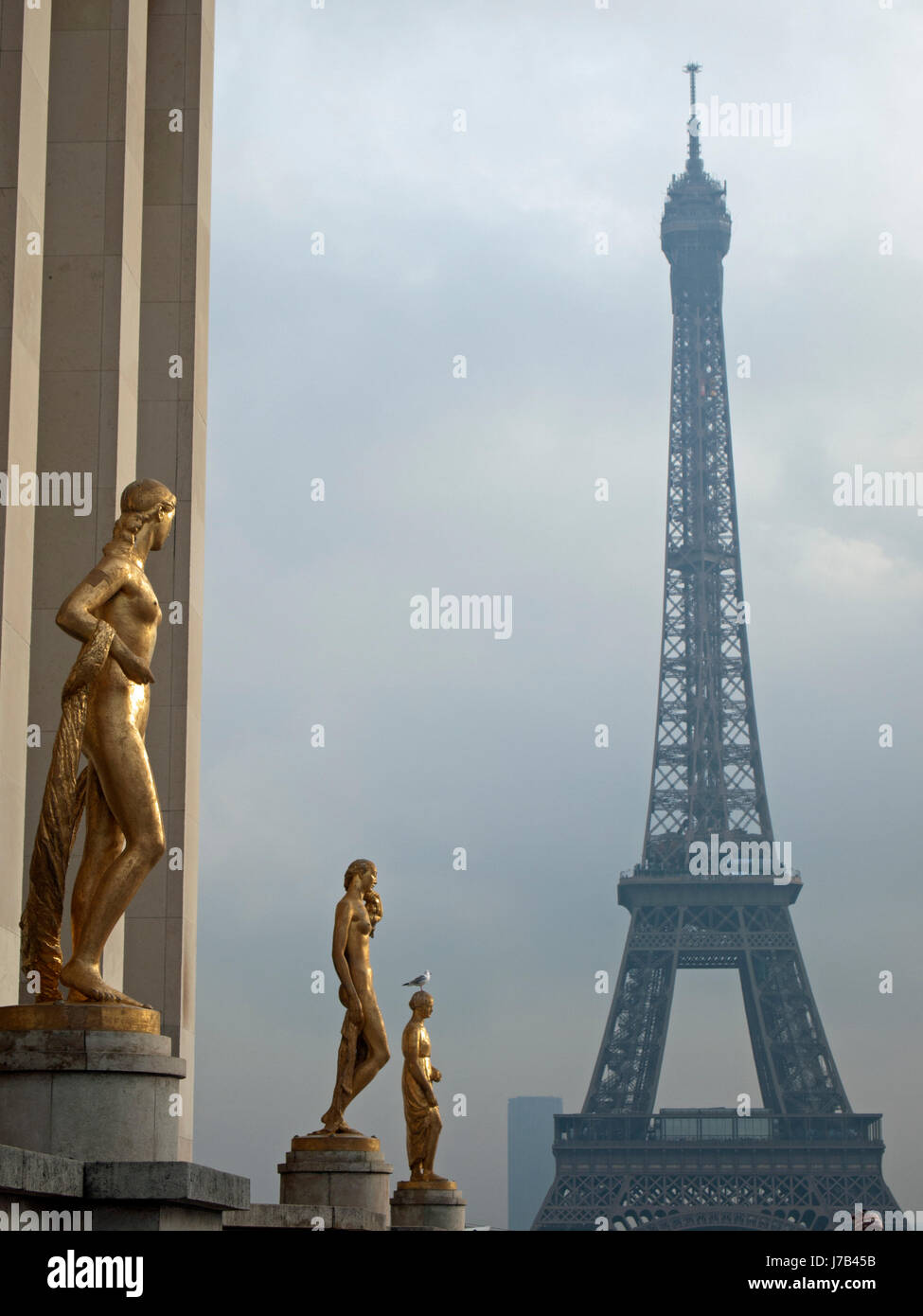 paris france eiffel tower sightseeing paris france destination eiffel ...