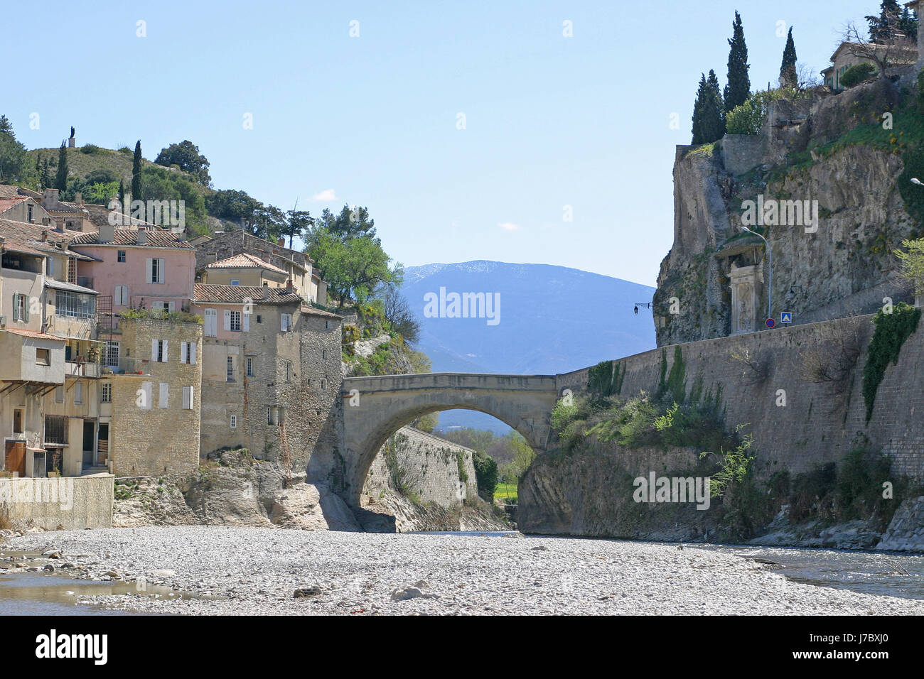 vaison riverbed of ouvze with roman bridge Stock Photo