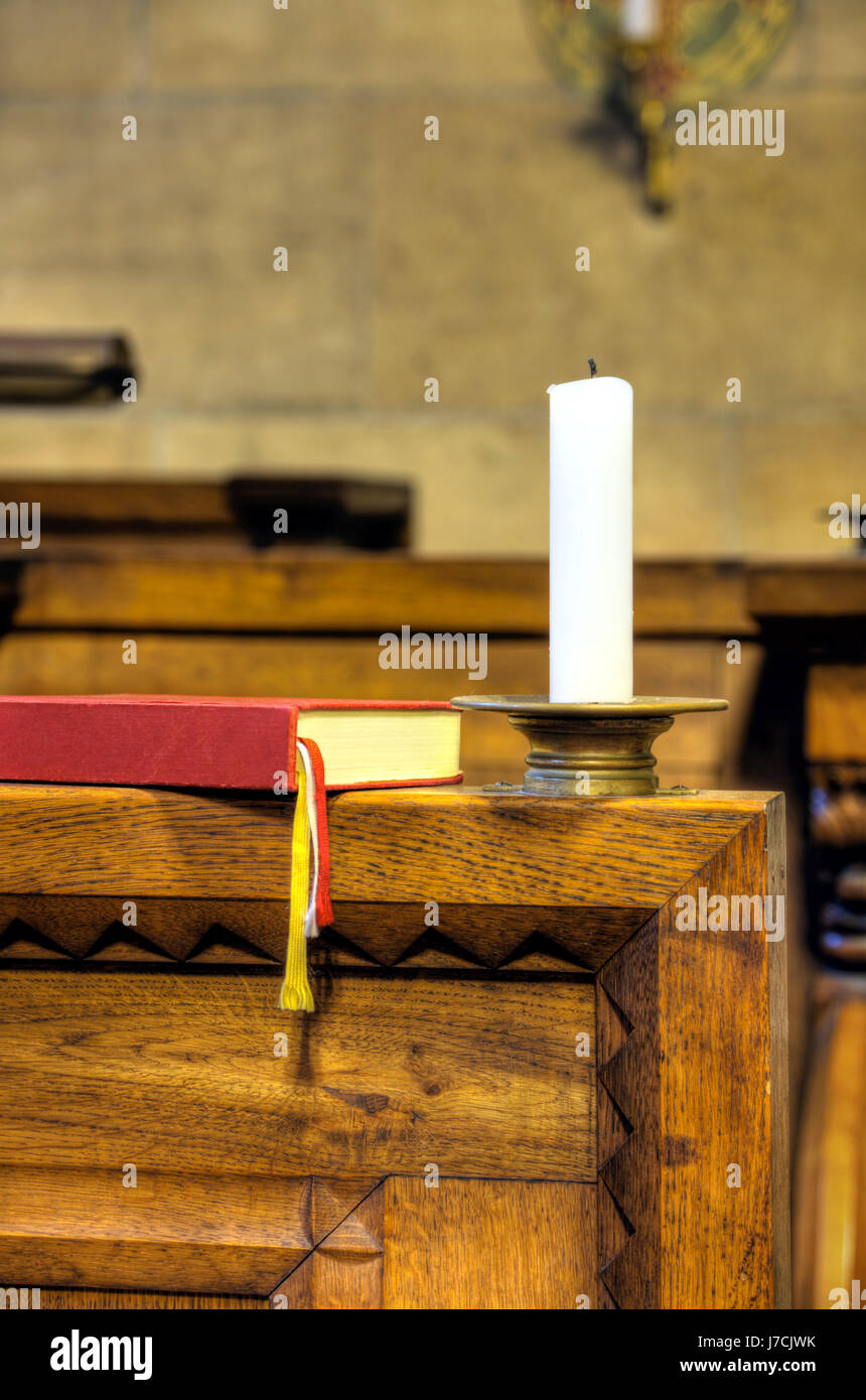Antique church pews hires stock photography and images Alamy