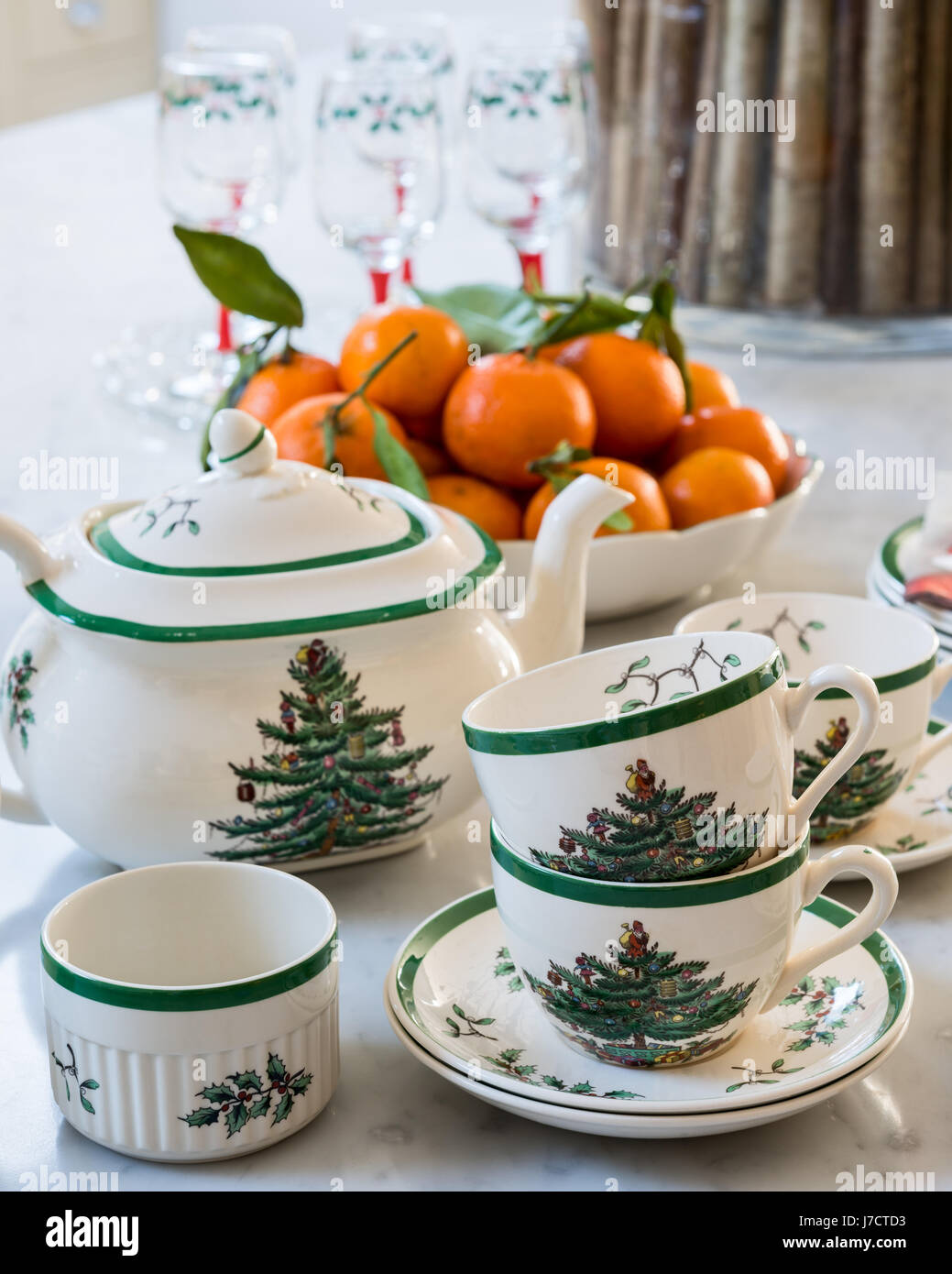 Satsuma tree hires stock photography and images Alamy