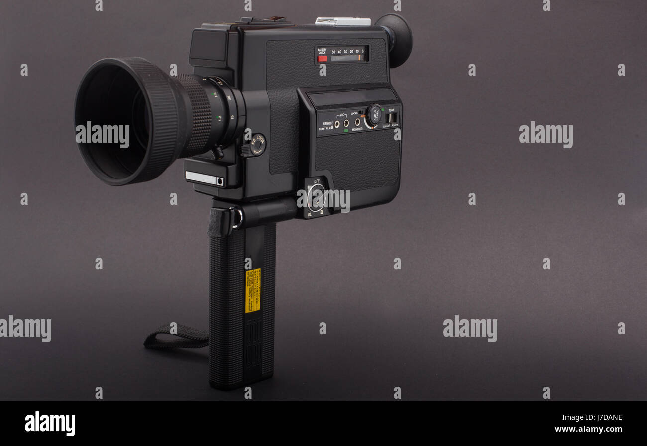 Cine camera hi-res stock photography and images - Page 2 - Alamy