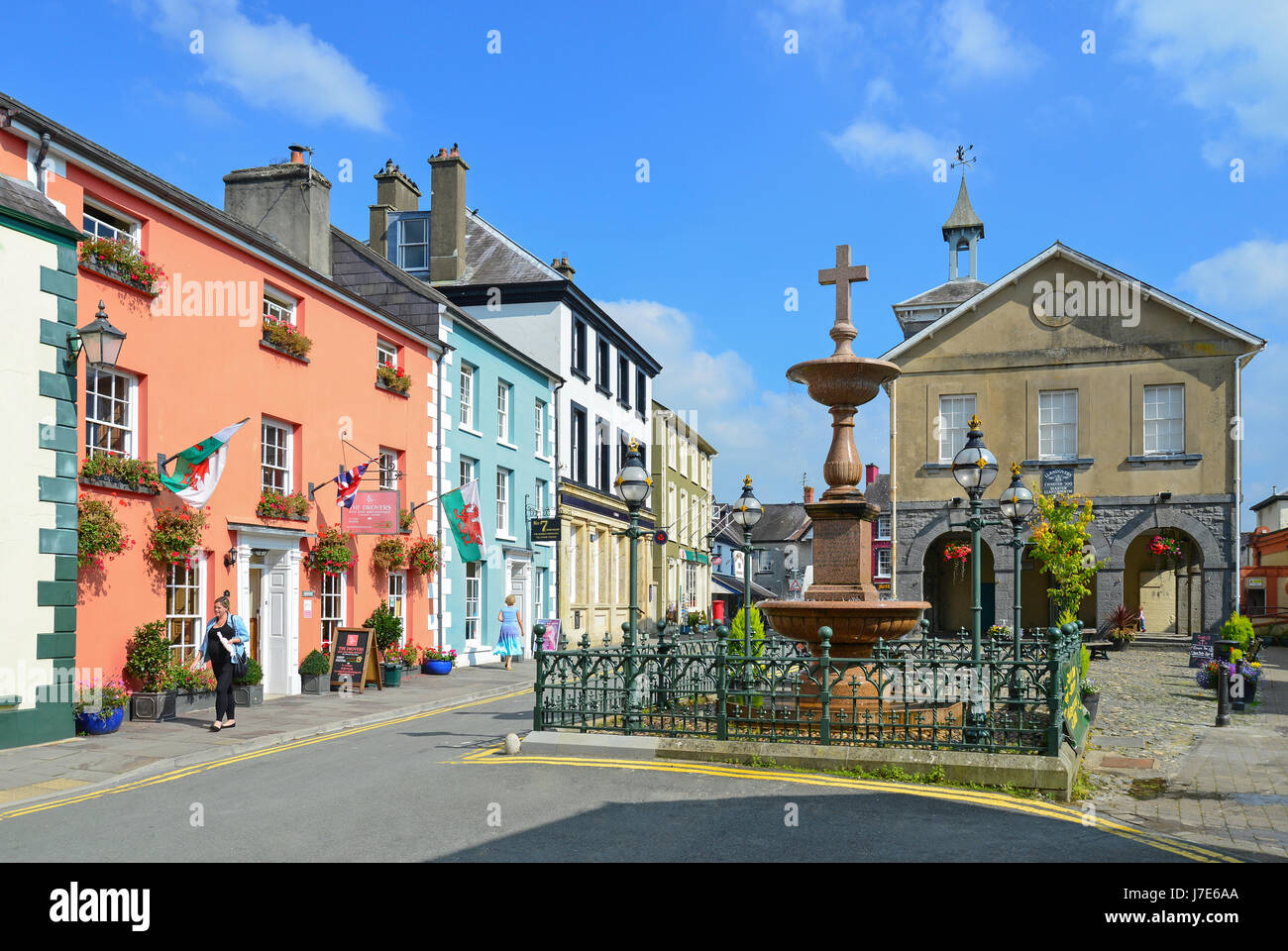 Market Square, Llandovery (Llanymddyfri), Carmarthenshire (Sir Gaerfyrddin), Wales, United Kingdom Stock Photo