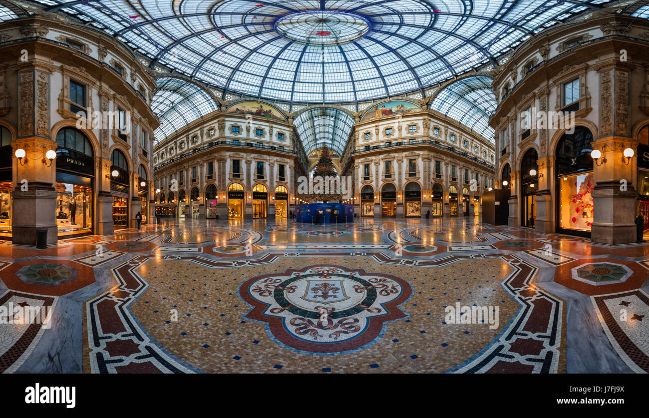 Worlds oldest shopping mall hires stock photography and images Alamy