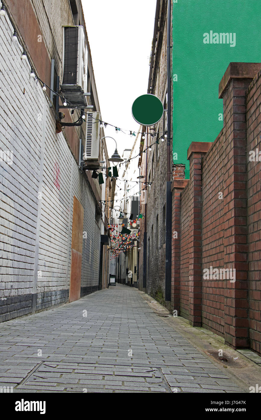 Empty lane in the city Stock Photo Alamy