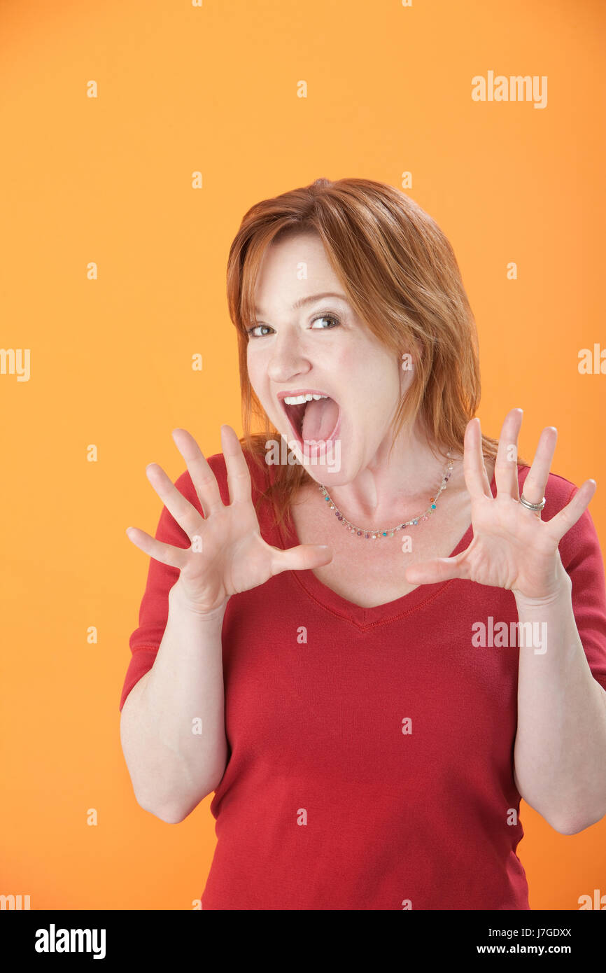 She excited. She excited. бизнес леди с командой. She excited. Excited плохое или хорошее.