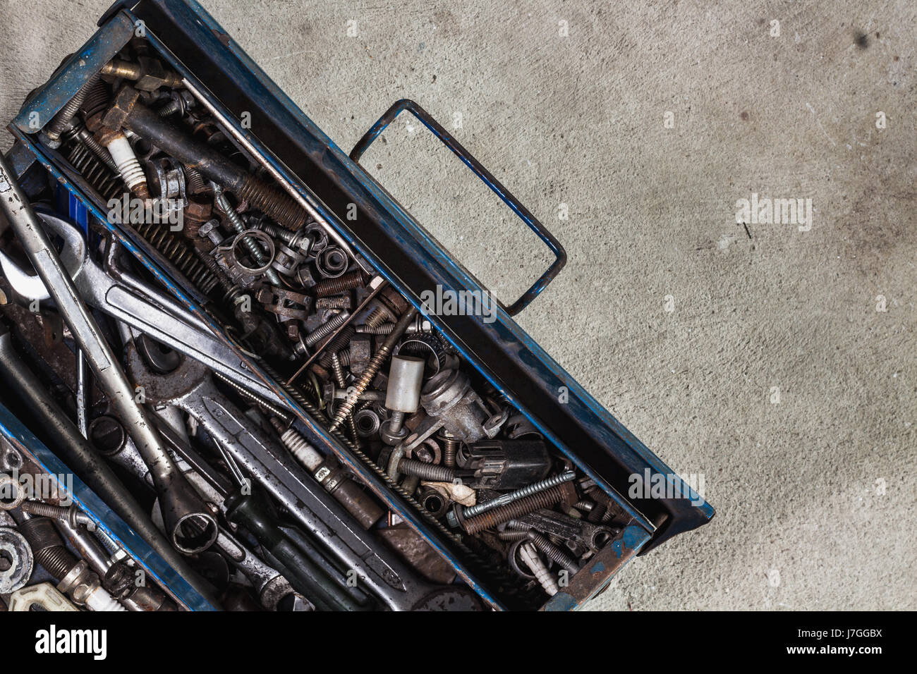 Toolbox text hi-res stock photography and images - Alamy