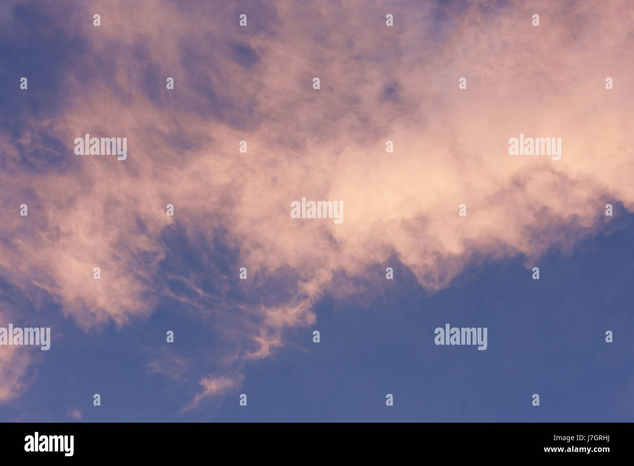 Cloud shapes sky patterns hi-res stock photography and images - Alamy