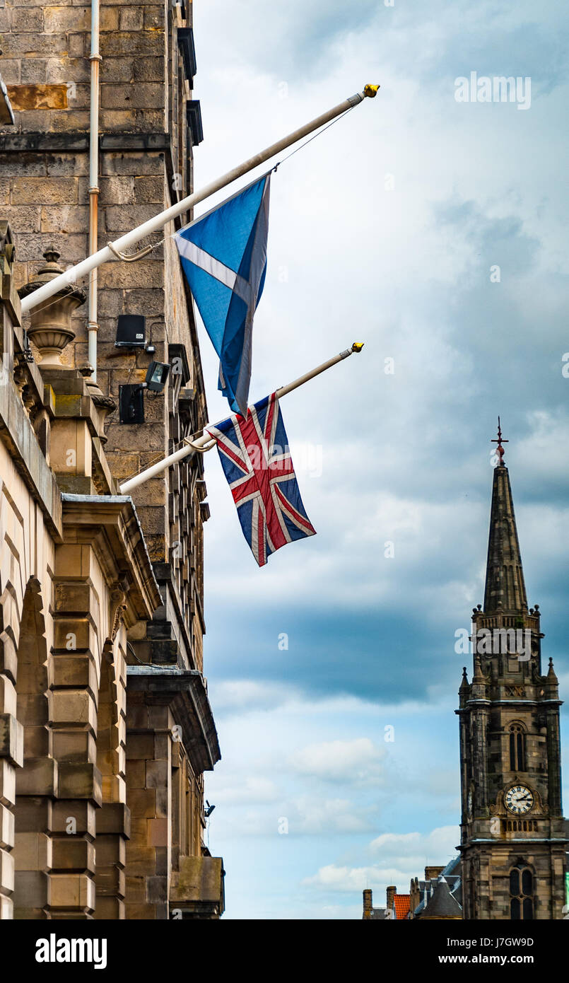Scottish and British flags on Edinburgh streets Stock Photo Alamy