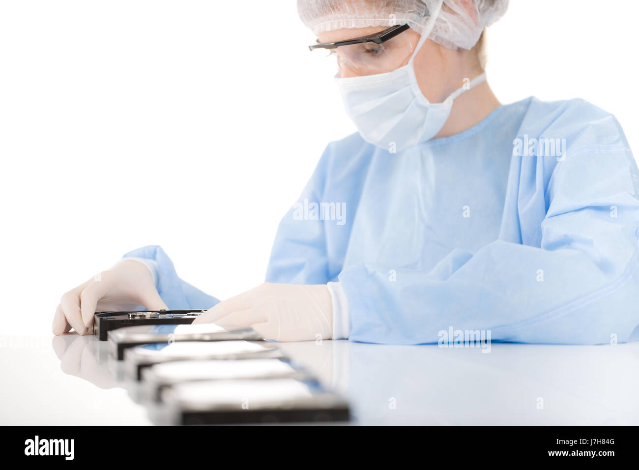 woman female repair sterile engineer scientist computers computer woman ...