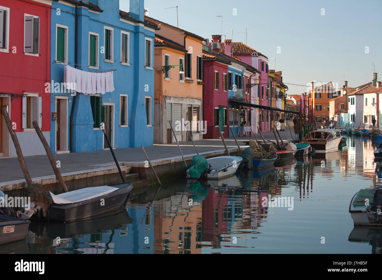house building venice reflections italy blue house building colour ...