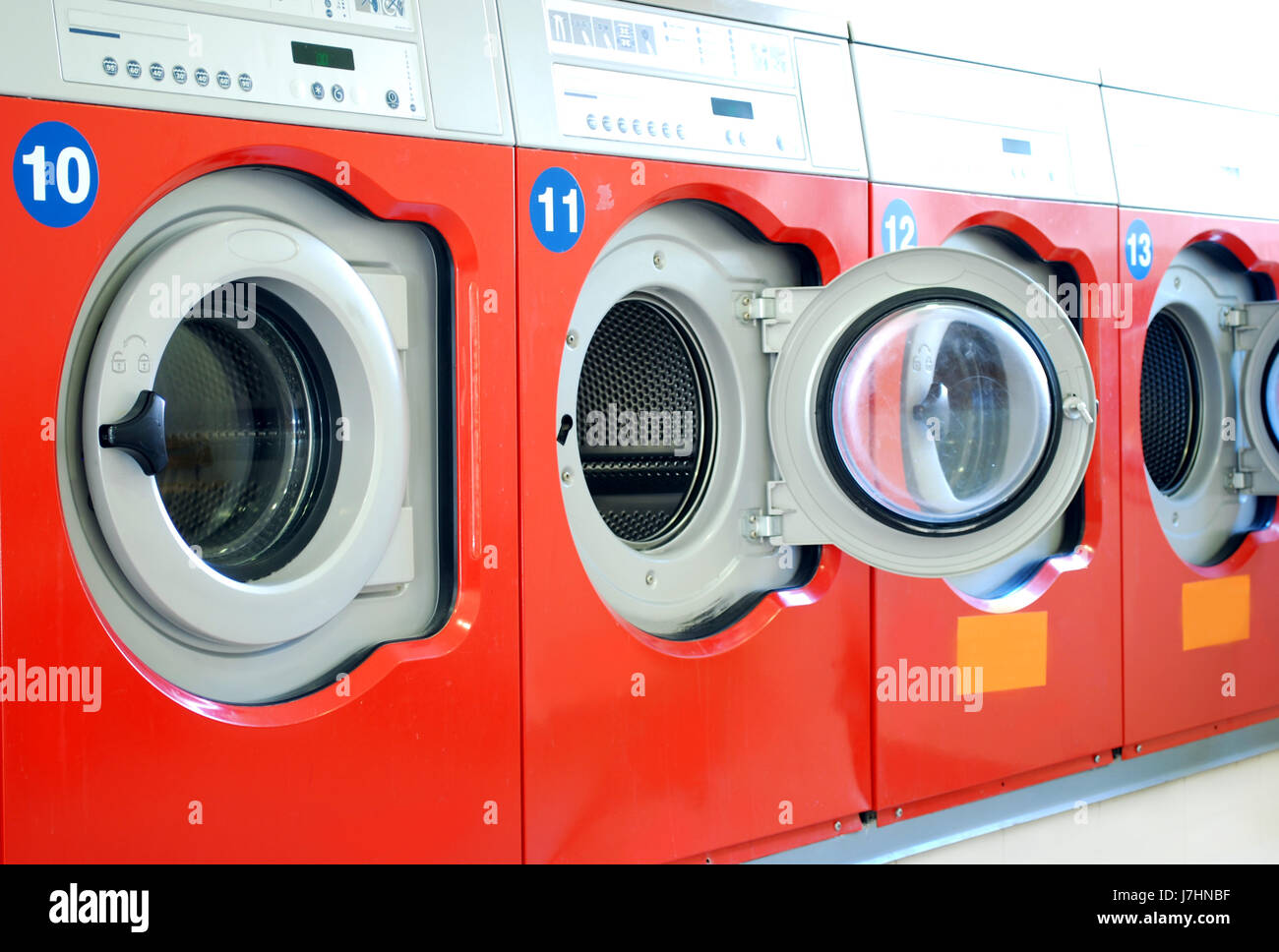 wash washing clothes washing machine laundry laundrette robot automatic