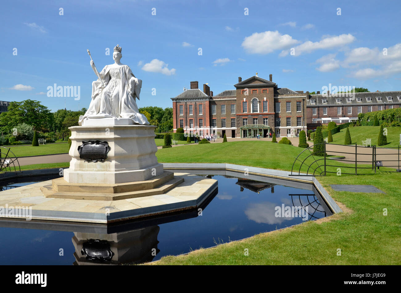 Kensington Palace, in Kensington Gardens, London Stock Photo