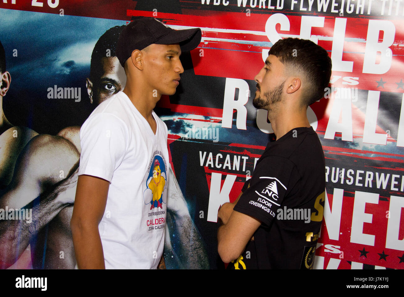 Boxing match tonight hires stock photography and images Alamy