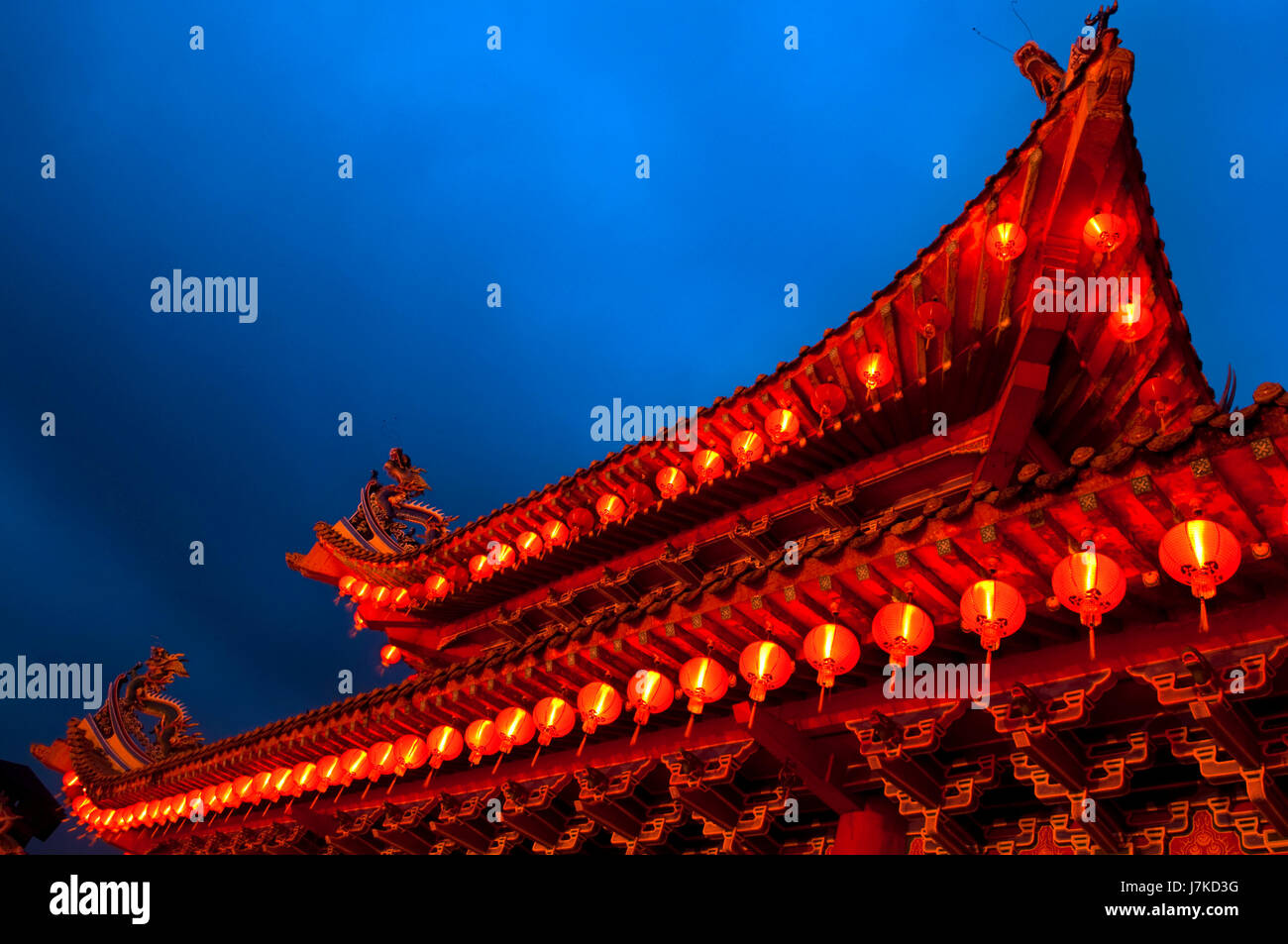 Chinese god dragon art hi-res stock photography and images - Alamy