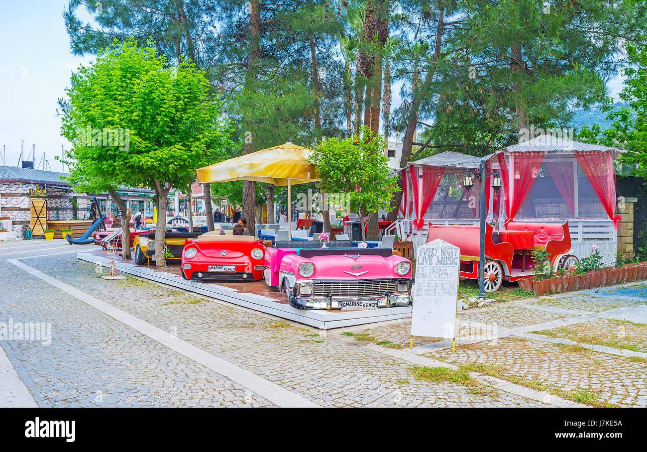 Cars themed pavilion hi-res stock photography and images - Alamy