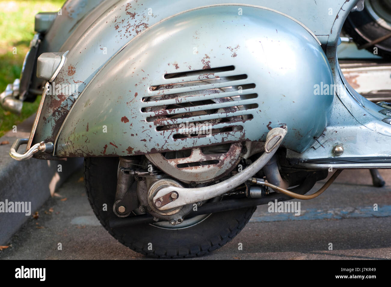 en bunker blandt Italy, Scooter Vespa,Vintage Engine Stock Photo - Alamy