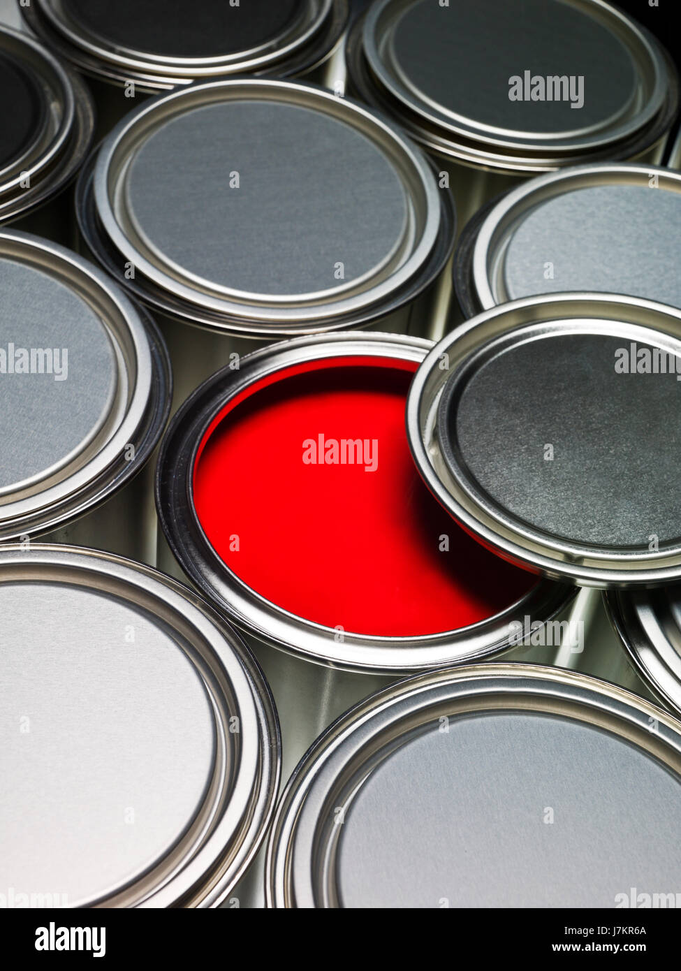 colour closed metal open paint container nobody uncap top seal can full