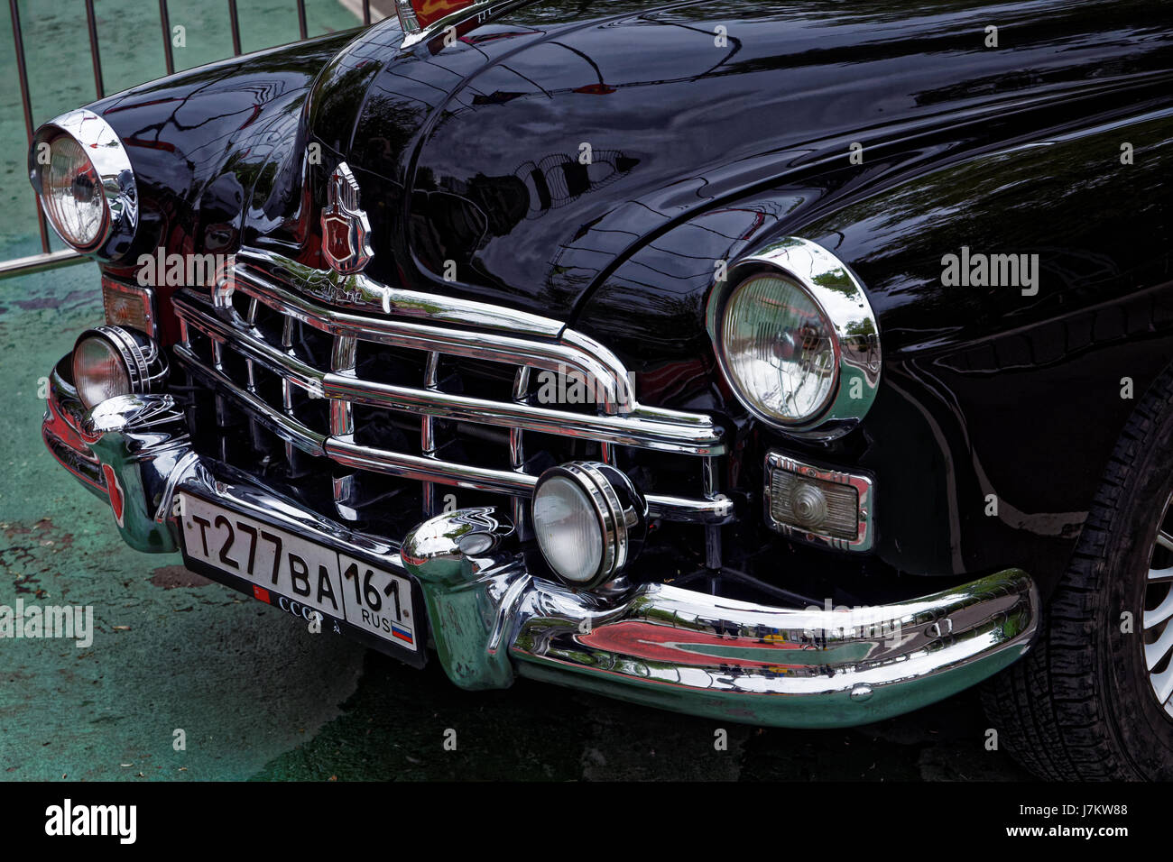 Photo GAZ12 ZIM, USSR, year 1951, Classic Cars Stock Photo Alamy