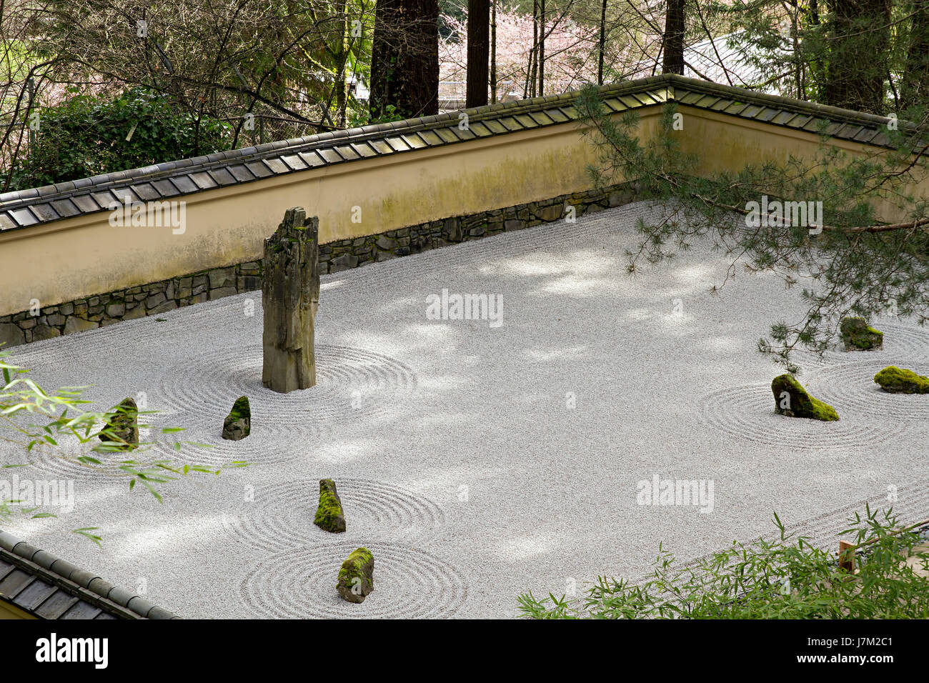 garden japanese circles landscape scenery countryside nature tree trees garden Stock Photo