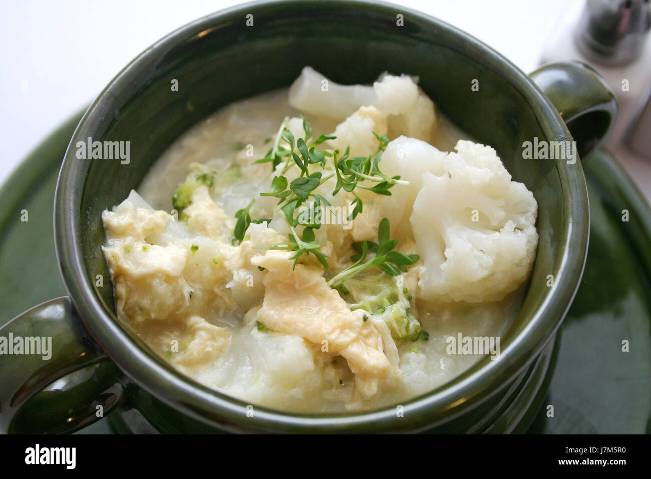 vegetable cabbage cauliflower vegetarian mulligan soup food aliment health Stock Photo