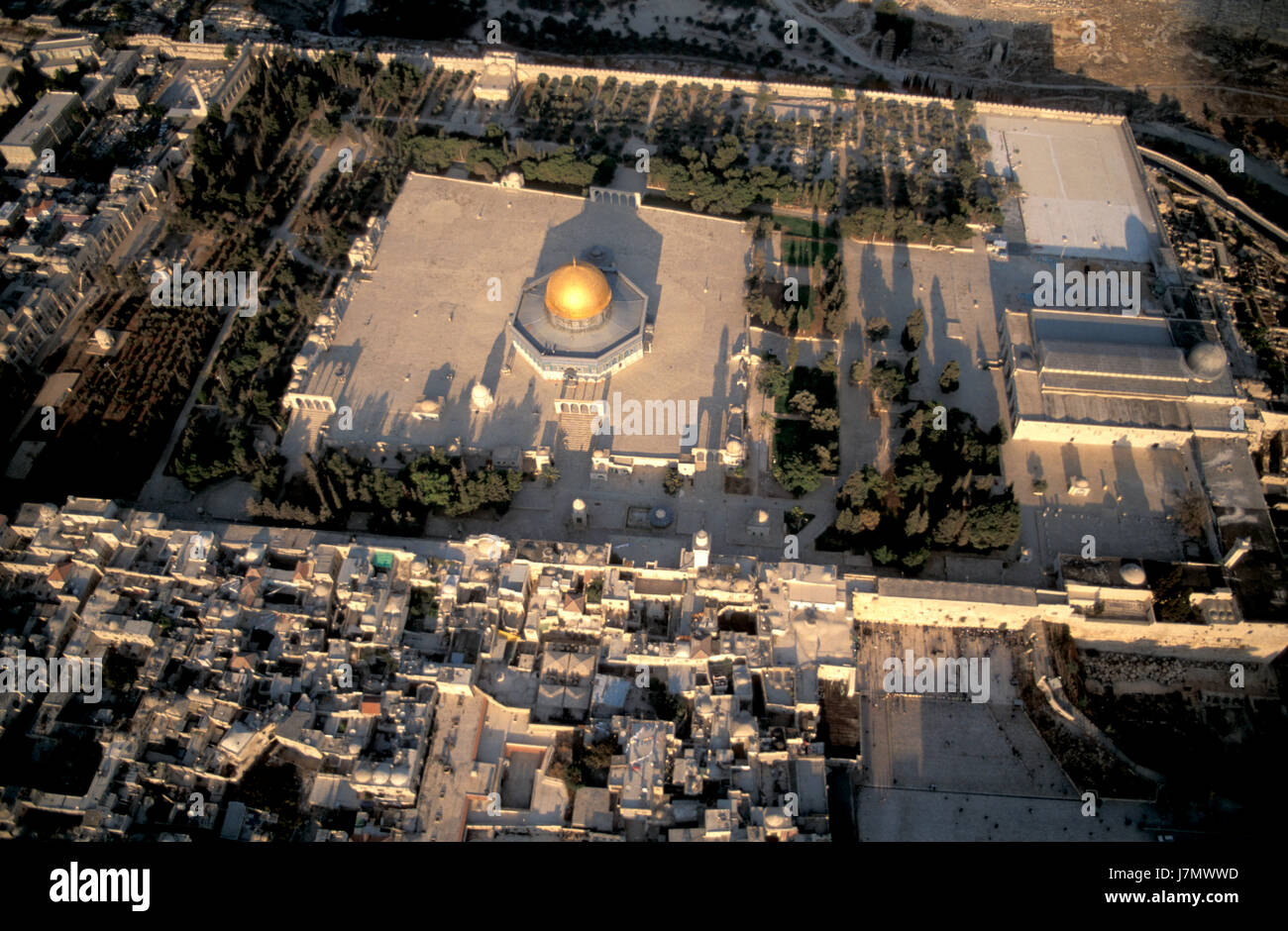 Israel, Jerusalem Old City, an aerial view of Temple Mount Stock Photo ...