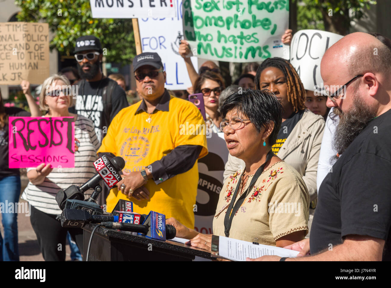 Memphis, USA. 25th May 2017. Memphis, Tennessee, 25 May 2017. A group gathers to protest Attorney General Jeff Sessions' visit to meet with both city and county mayors and law enforcement. The protest was peaceful and organized by NAACP and Black Lives Matter with numerous speakers. Credit: Gary Culley/Alamy Live News Stock Photo