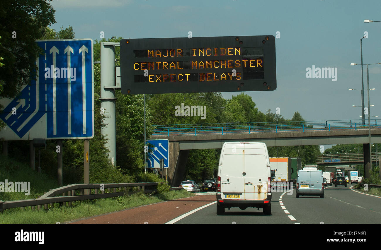 Manchester, UK. 25th May, 2017. Overhead matrix sign on M56 into Manchester advising of Major Incident Central Manchester Expect Delays following Manchester Arena bombing Credit: Chris Billington/Alamy Live News Stock Photo