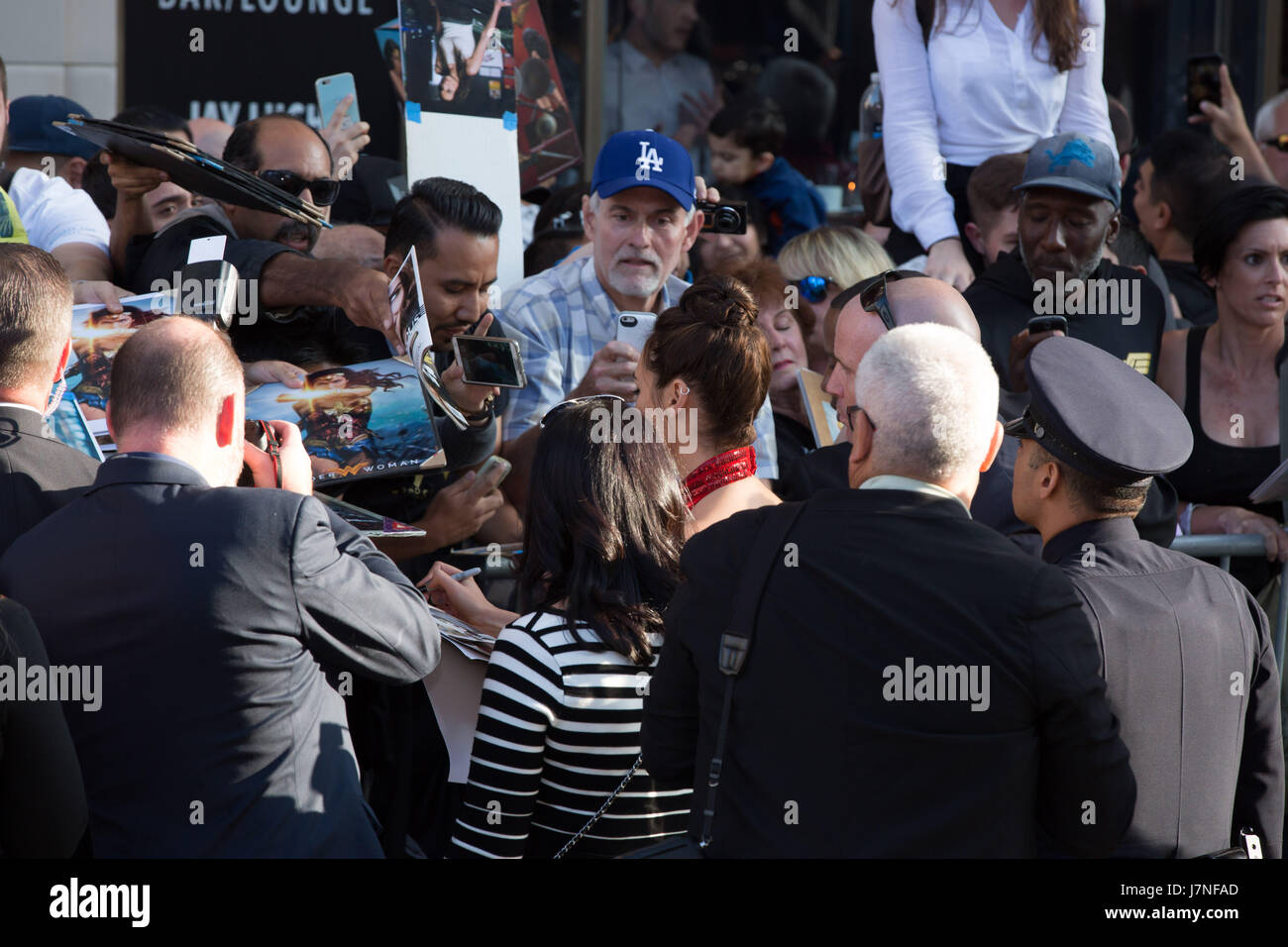 Hollywood, California, USA. 25th May, 2017. Atmospere at the Premiere of Warner Bros. Pictures' 'Wonder Woman' at the Pantages Theatre on May 25, 2017 in Hollywood, California. Credit: The Photo Access/Alamy Live News Stock Photo