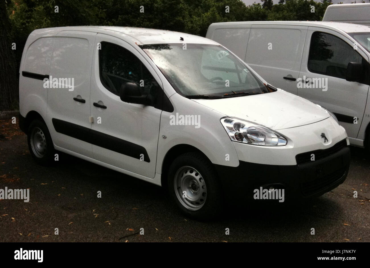 Blind tillid Formuler artilleri 2012 Peugeot Partner 1.6 HDI panel van Stock Photo - Alamy