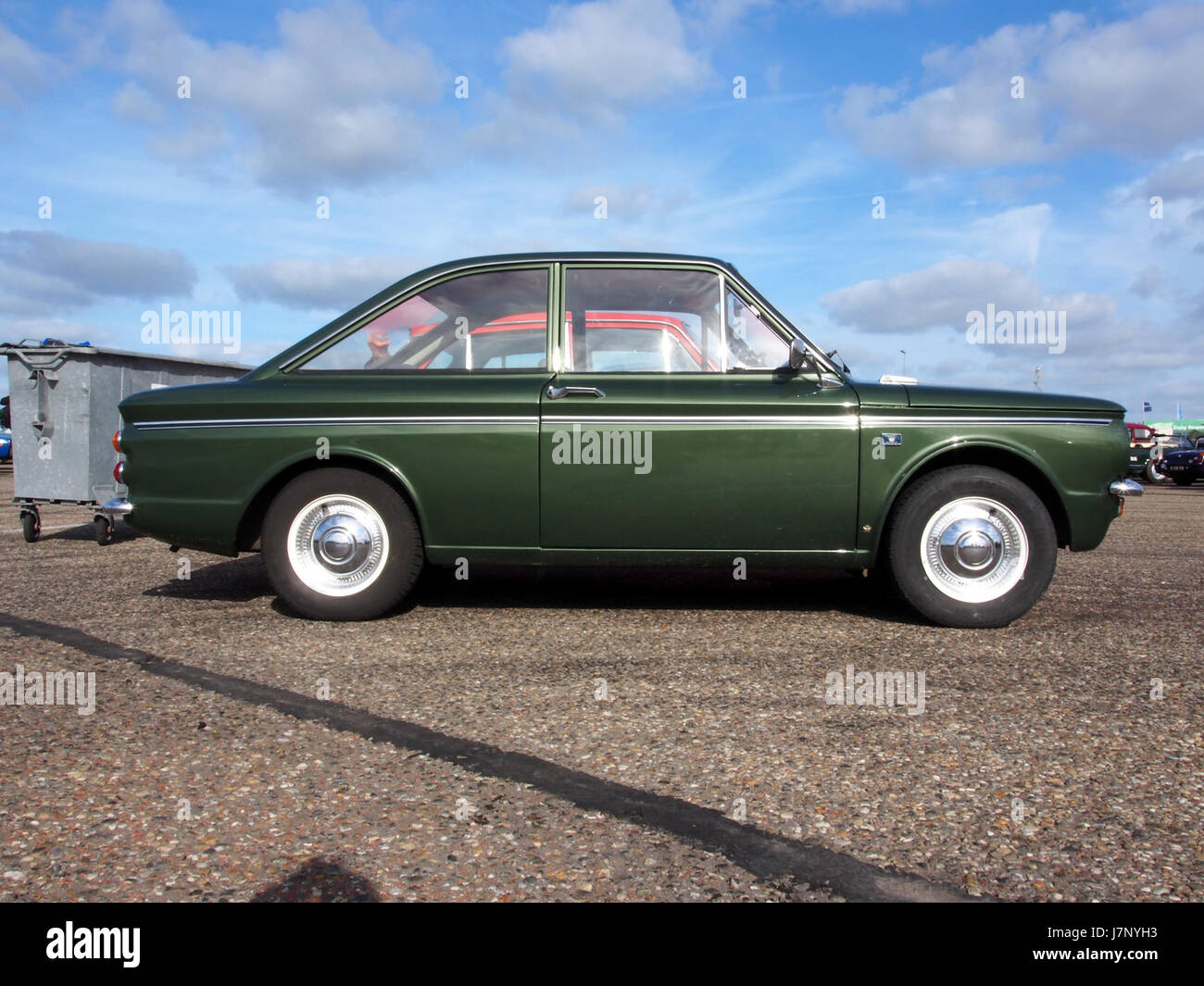 Sunbeam Alpine Р·РµР»РµРЅС‹Р№