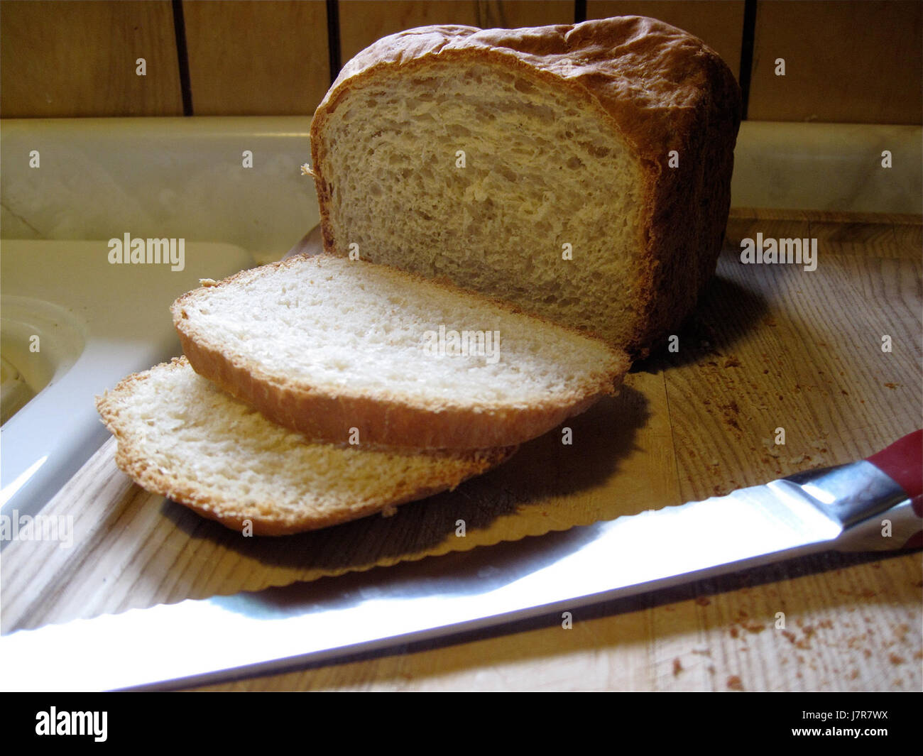 2009 365 105 Greatest Thing Since Sliced (Homemade) Bread (3446051727