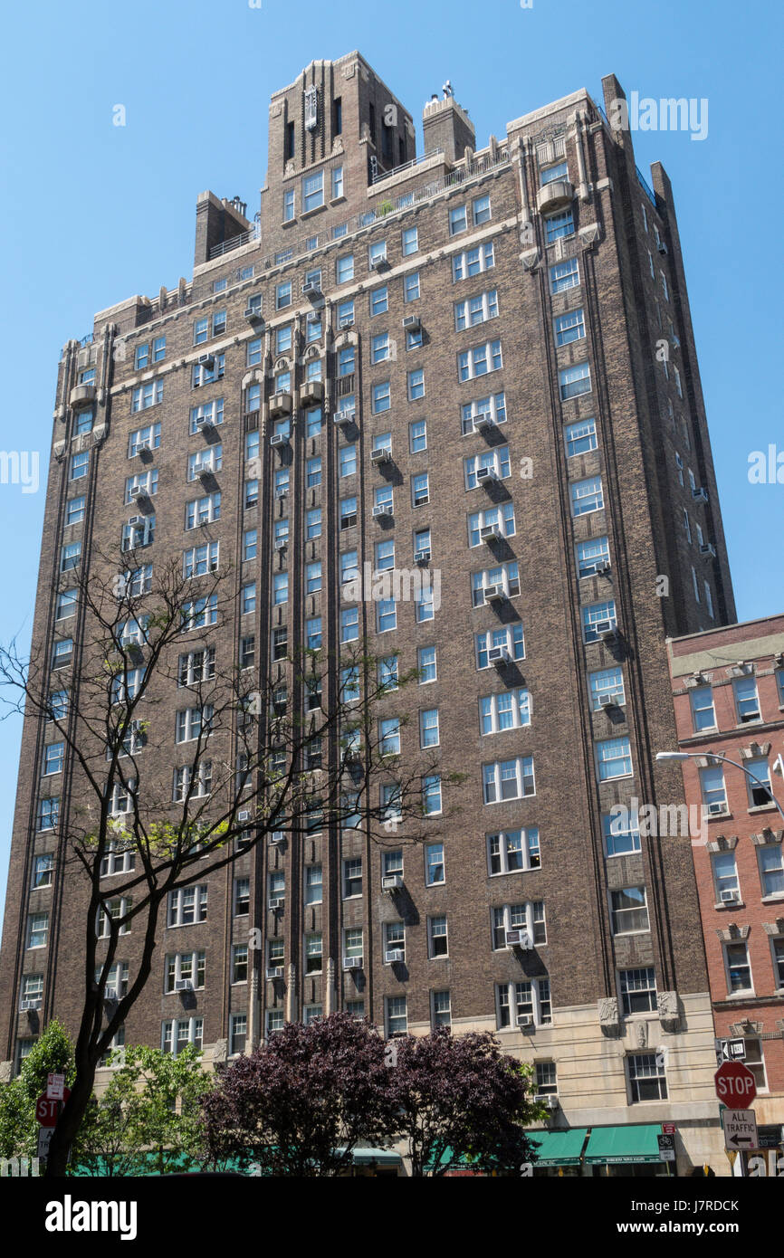10 Sheridan Square Apartment Building, Greenwich Village, NYC, USA Stock Photo