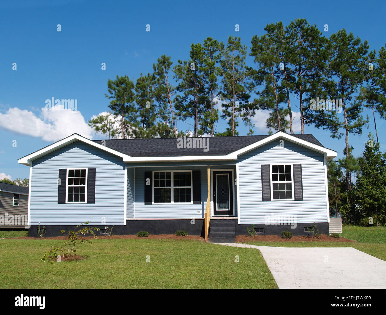 house building small tiny little short real estate vinyl low