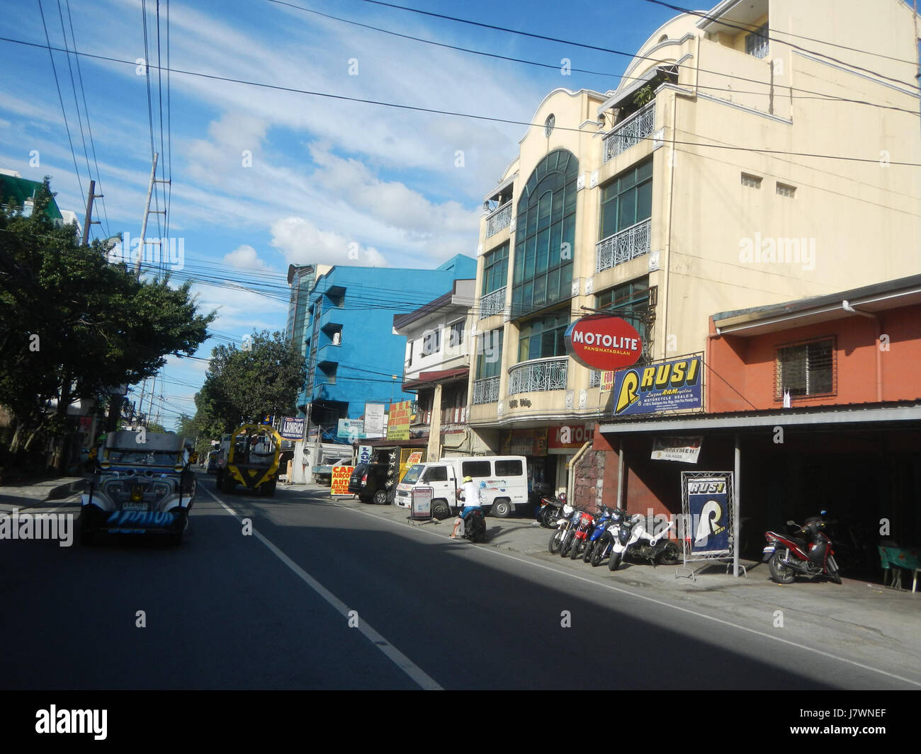 09982 Amang Rodriguez Avenue Santolan Dela Paz Rosario Pasig City 18 Stock Photo Alamy
