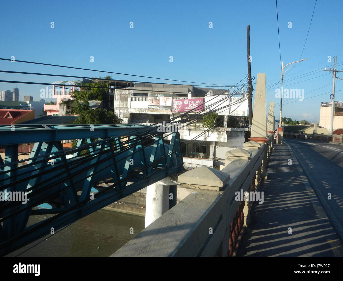 09933 San Joaquin Maynilad Pipelines Bambang Bridge Pasig City River 02 ...