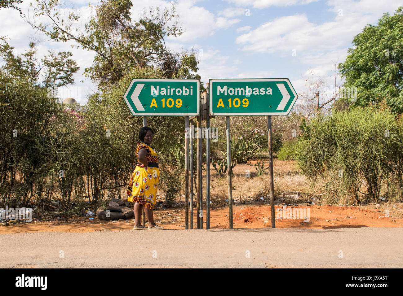 Sign roadside road signs hires stock photography and images Alamy
