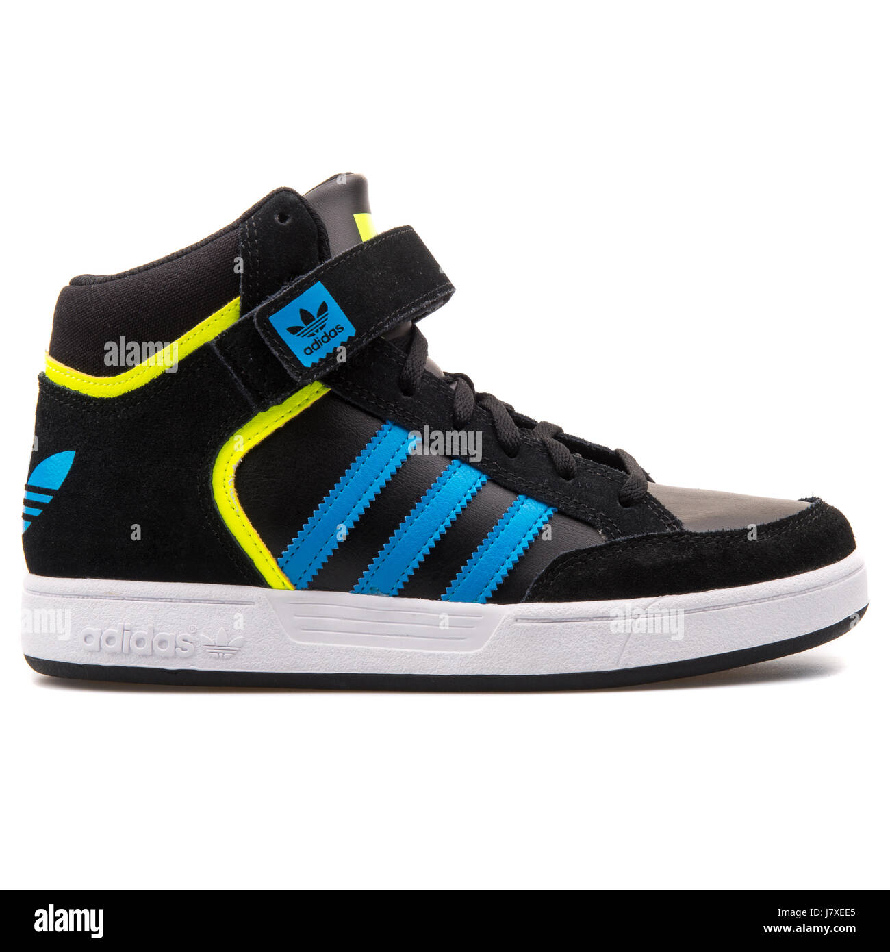 Obsesión Gracias por tu ayuda Por separado Adidas Varial Mid J Kids Black Sneakers - Q16697 Stock Photo - Alamy