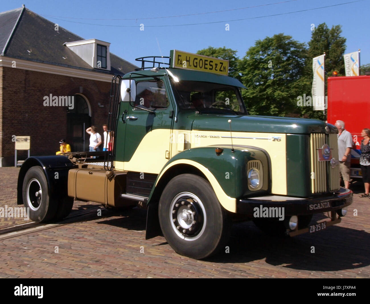 Scania vabis hi-res stock photography and images - Alamy, image size:1300x1066