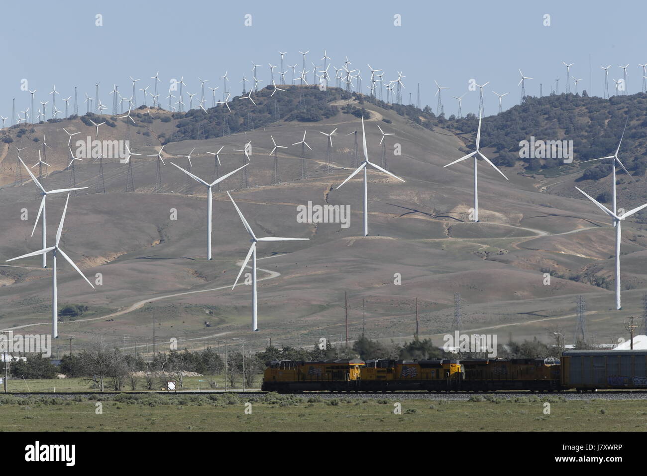 Tehachapi wind resource area hires stock photography and images Alamy