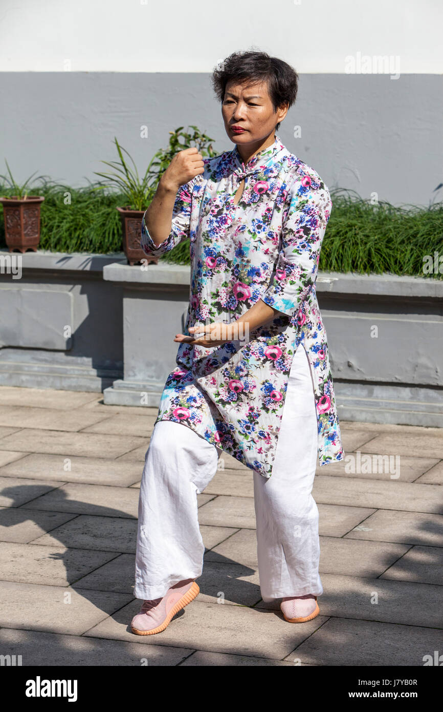 Wenzhou, Zhejiang, China.  Tai Chi Demonstration at the Martial Arts Museum. Stock Photo