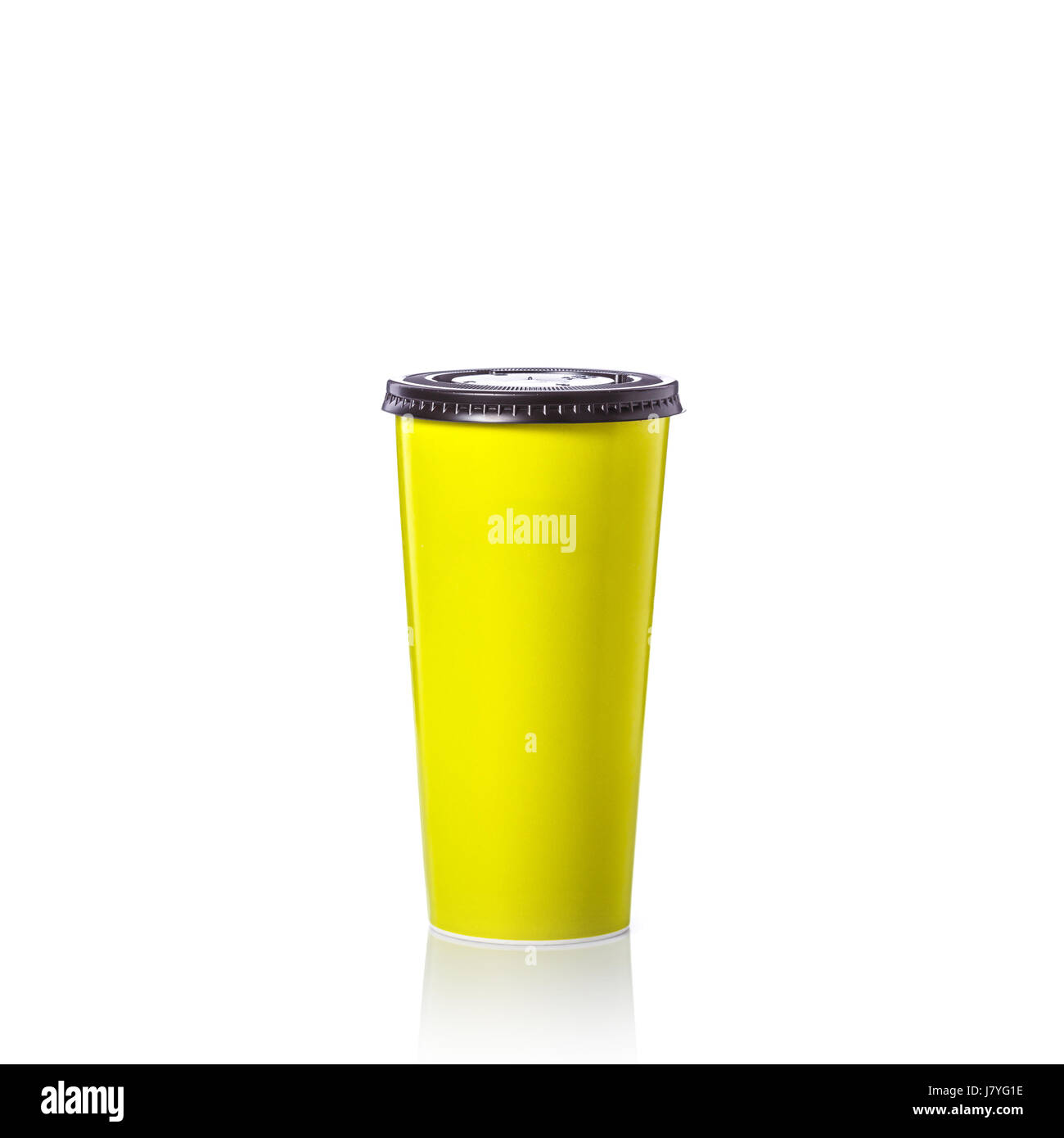 Blank green paper cup for soft drink or coffee. Studio shot isolated on ...