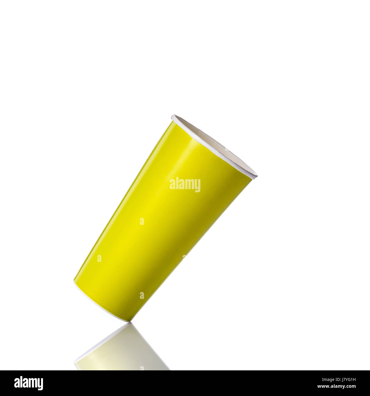 Blank green paper cup for soft drink or coffee. Studio shot isolated on ...