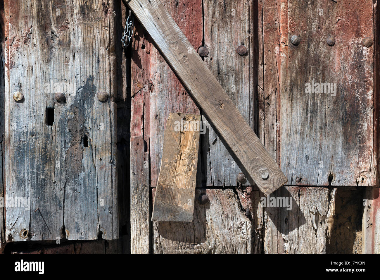 Old teak wood door hi-res stock photography and images - Alamy